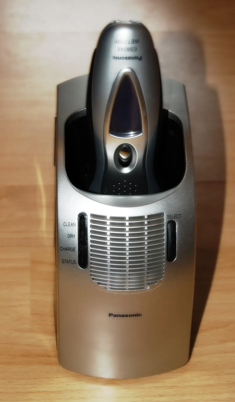 panasonic_rasierer.jpg