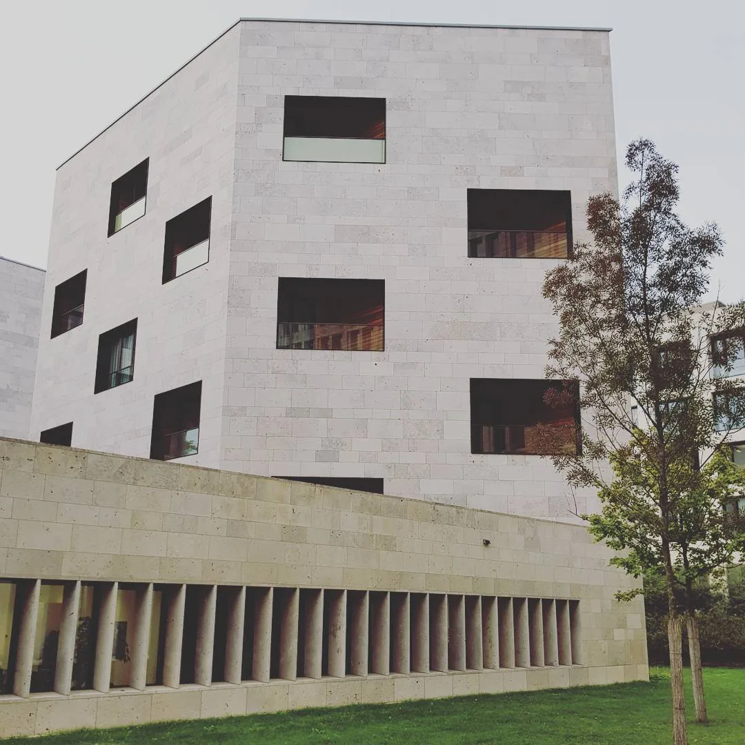 Universitätsgebäude