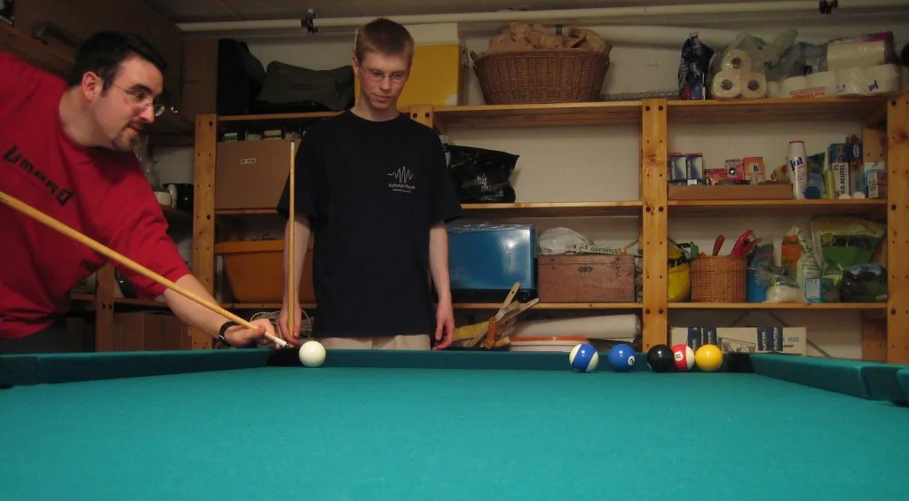 Billiard_spielen.jpg